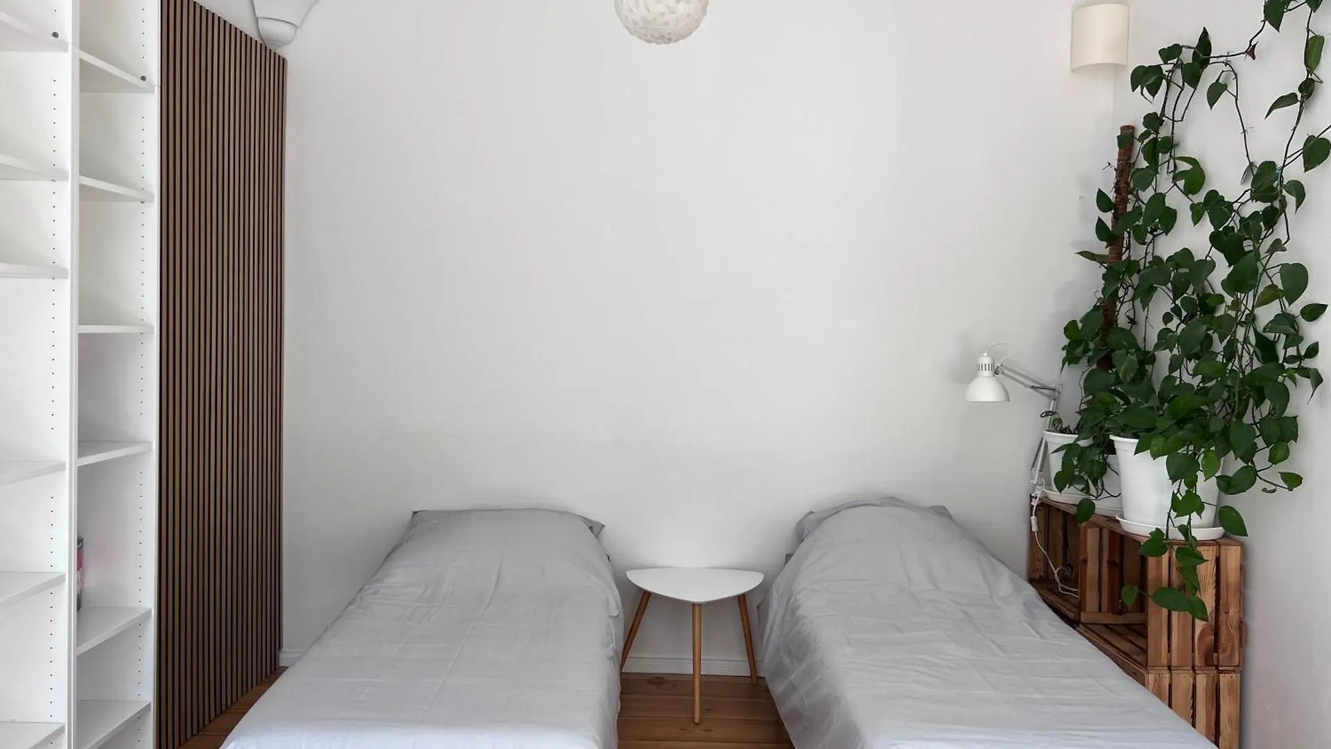 Apartment Schoene 3 Zimmer Wohnung Im Herzen Berlin Friedrichshain Deutschland